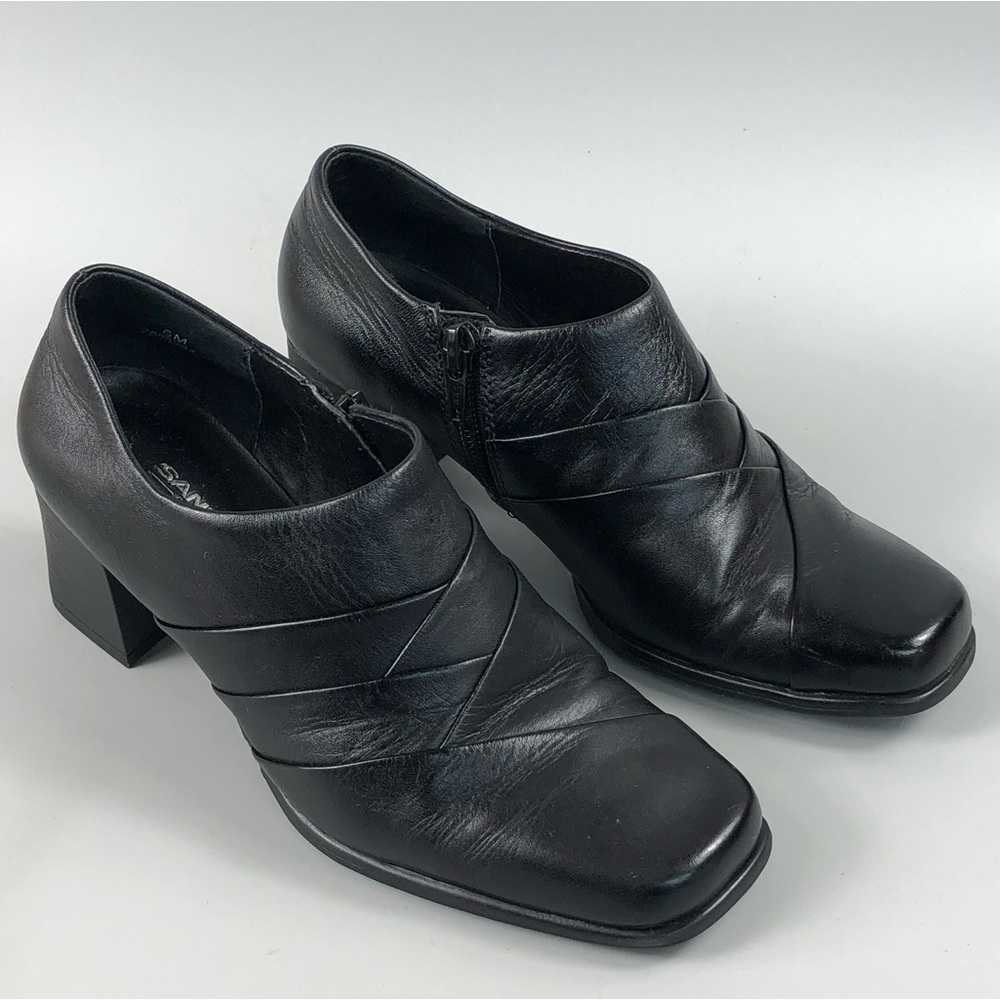 Sandler of Boston Thames Black Ankle Chunky Pumps Size 6M